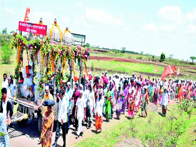 Departure from Khambale to Palkhi | खंबाळेहून पालखीचे प्रस्थान Departure from Khambale to Palkhi | खंबाळेहून पालखीचे प्रस्थान