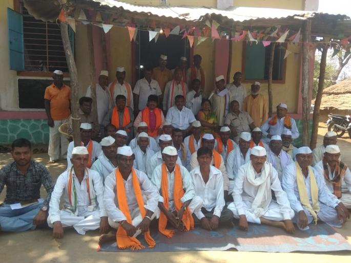 Elgar of Rural Artists for Facilities | सुविधांसाठी ग्रामीण कलावंतांचा एल्गार  Elgar of Rural Artists for Facilities | सुविधांसाठी ग्रामीण कलावंतांचा एल्गार