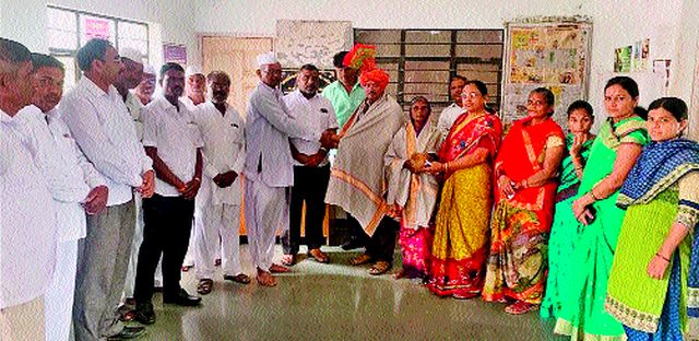 Chavan's Vice-Chancellor unopposed | चासच्या उपसरपंचपदी वसंत आव्हाड बिनविरोध Chavan's Vice-Chancellor unopposed | चासच्या उपसरपंचपदी वसंत आव्हाड बिनविरोध