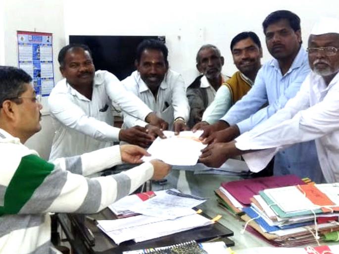 Demand for a flyover at Dushanpur Pajar lake | दुशिंगपूर पाझर तलावात उड्डाणपुल उभारण्याची मागणी