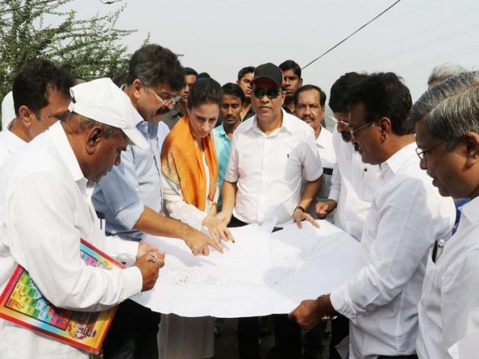 Commissionerate to make basic works with change in color | पारसिक रेतीबंदर परिसरातील ८ झोडपट्यांचा होणार कायापालट, रंगरंगोटीसह मुलभुत कामे करण्याचे आयुक्तांचे आदेश Commissionerate to make basic works with change in color | पारसिक रेतीबंदर परिसरातील ८ झोडपट्यांचा होणार कायापालट, रंगरंगोटीसह मुलभुत कामे करण्याचे आयुक्तांचे आदेश