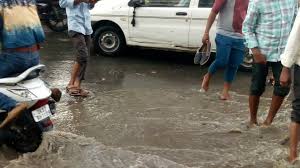 Godavari Purandi's biggest headache for Trimbakkar! | त्र्यंबककरांची सर्वात मोठी डोकेदुखी गोदावरी पुराची ! Godavari Purandi's biggest headache for Trimbakkar! | त्र्यंबककरांची सर्वात मोठी डोकेदुखी गोदावरी पुराची !