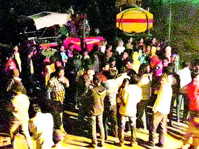 War time for water in the river | वणीत पाण्यासाठी युद्धाची वेळ War time for water in the river | वणीत पाण्यासाठी युद्धाची वेळ