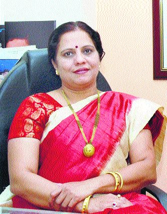 Bhabanagar's place is suitable for the hospital | रुग्णालयासाठी भाभानगरचीच जागा सुयोग्य Bhabanagar's place is suitable for the hospital | रुग्णालयासाठी भाभानगरचीच जागा सुयोग्य