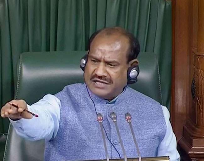 ... When Lok Sabha Speaker Om Birla said 'I am a educated leader' | ...जेव्हा लोकसभा अध्यक्ष ओम बिर्ला म्हणाले 'मी शिकलेला अध्यक्ष आहे' ... When Lok Sabha Speaker Om Birla said 'I am a educated leader' | ...जेव्हा लोकसभा अध्यक्ष ओम बिर्ला म्हणाले 'मी शिकलेला अध्यक्ष आहे'