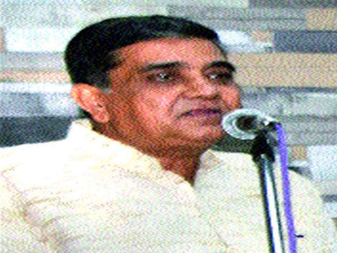 Gandhiji: Mishra is a flower of thought | विचार तत्त्वांचे पुष्प म्हणजे गांधीजी : मिश्र Gandhiji: Mishra is a flower of thought | विचार तत्त्वांचे पुष्प म्हणजे गांधीजी : मिश्र