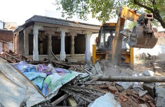 List of illegal religious places by the Municipal Corporation | पालिकेकडून बेकायदेशीर धार्मिक स्थळांची यादी जाहीर List of illegal religious places by the Municipal Corporation | पालिकेकडून बेकायदेशीर धार्मिक स्थळांची यादी जाहीर