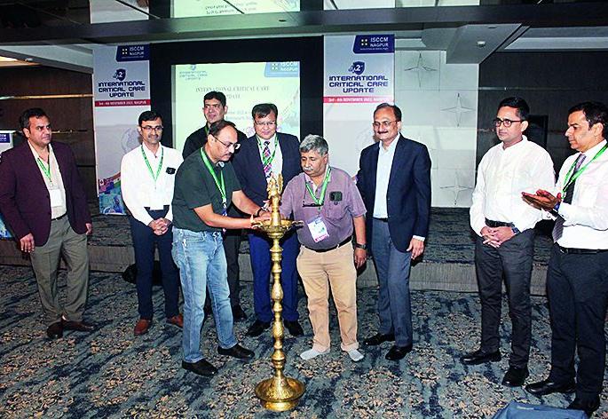 40 percent of ICU deaths are due to sepsis; Antibiotics should be used only under medical advice | आयसीयूतील ४० टक्के मृत्यू ‘सेप्सिस’मुळे; अँटिबायोटिक्सचा वापर वैद्यकीय सल्ल्यानेच करावा 40 percent of ICU deaths are due to sepsis; Antibiotics should be used only under medical advice | आयसीयूतील ४० टक्के मृत्यू ‘सेप्सिस’मुळे; अँटिबायोटिक्सचा वापर वैद्यकीय सल्ल्यानेच करावा