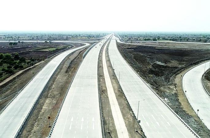 42.99 hectares of land belonging to 38 tribals in Samrudhi | समृद्धीत 38 आदिवासींची 42.99 हेक्टर जमीन 42.99 hectares of land belonging to 38 tribals in Samrudhi | समृद्धीत 38 आदिवासींची 42.99 हेक्टर जमीन