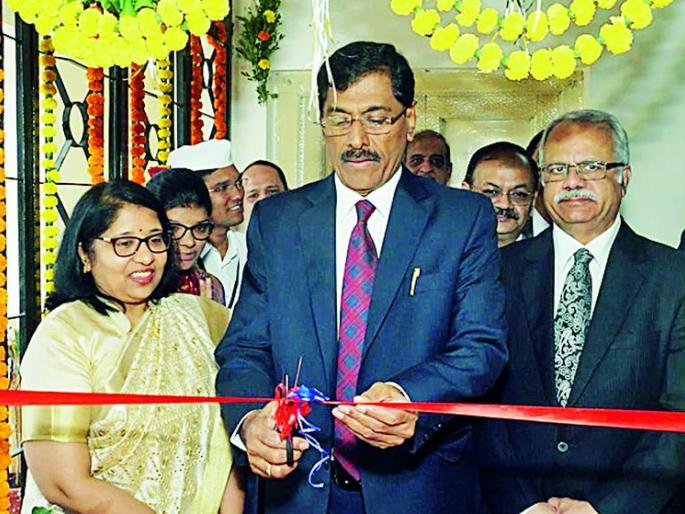 The Court's step not to climb into a family dispute | कौटुंबिक भांडणात चढू नका न्यायालयाची पायरी The Court's step not to climb into a family dispute | कौटुंबिक भांडणात चढू नका न्यायालयाची पायरी