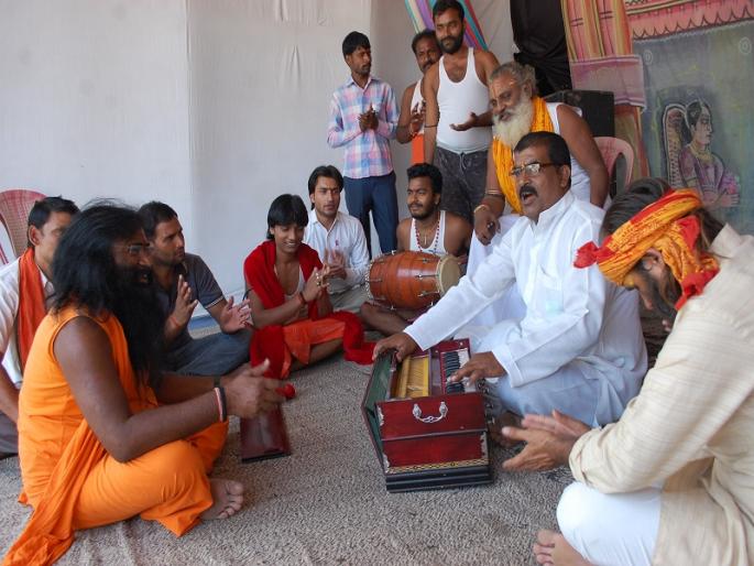 Shriram Rajyabhishek concludes 'Ramleela' | श्रीराम राज्याभिषकाने ‘रामलीला’ची सांगता Shriram Rajyabhishek concludes 'Ramleela' | श्रीराम राज्याभिषकाने ‘रामलीला’ची सांगता