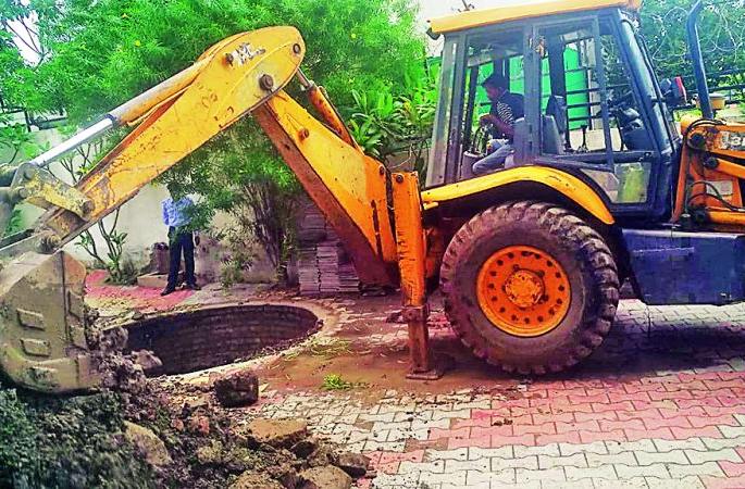 Rain Water Harvesting in Nagpur | नागपुरात नागरिकांनी स्वयंप्रेरणेने केले रेन वॉटर हार्वेस्टिंग Rain Water Harvesting in Nagpur | नागपुरात नागरिकांनी स्वयंप्रेरणेने केले रेन वॉटर हार्वेस्टिंग