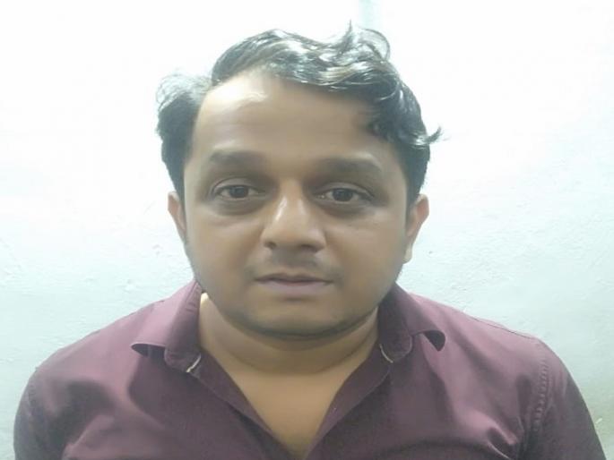 Medical driver arrested in connection with sex diagnosis racket in Kolhapur | Kolhapur: गर्भलिंग निदान रॅकेट; मेडिकल चालक अटकेत; गोळ्यांची विक्री, पुरवठादाराचा शोध सुरू Medical driver arrested in connection with sex diagnosis racket in Kolhapur | Kolhapur: गर्भलिंग निदान रॅकेट; मेडिकल चालक अटकेत; गोळ्यांची विक्री, पुरवठादाराचा शोध सुरू