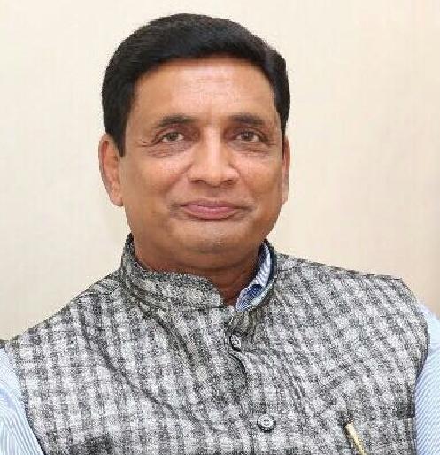 'Teacher's Day': Teachers' rituals make life: Vice Chancellor Dr. Devanand Shinde | Teachers Day -‘शिक्षक दिन’ : शिक्षकांच्या संस्कारामुळे आयुष्य घडले : कुलगुरू डॉ. देवानंद शिंदे 'Teacher's Day': Teachers' rituals make life: Vice Chancellor Dr. Devanand Shinde | Teachers Day -‘शिक्षक दिन’ : शिक्षकांच्या संस्कारामुळे आयुष्य घडले : कुलगुरू डॉ. देवानंद शिंदे