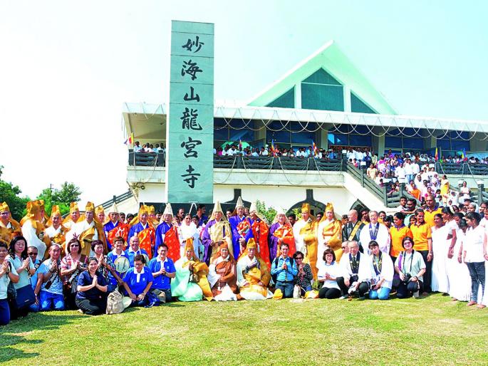 World Kalyan Buddhist Dhammatach | जगाचे कल्याण बौद्ध धम्मातच World Kalyan Buddhist Dhammatach | जगाचे कल्याण बौद्ध धम्मातच