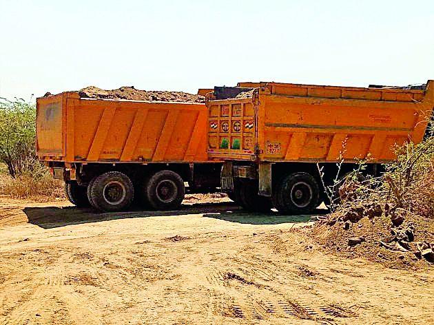 When the action taken over overloaded trucks? | ओव्हरलोड ट्रकवर कारवाई केव्हा? When the action taken over overloaded trucks? | ओव्हरलोड ट्रकवर कारवाई केव्हा?