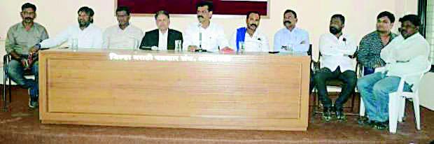 For the first time non-violent movement | पहिल्यांदाच अहिंसक आंदोलन For the first time non-violent movement | पहिल्यांदाच अहिंसक आंदोलन