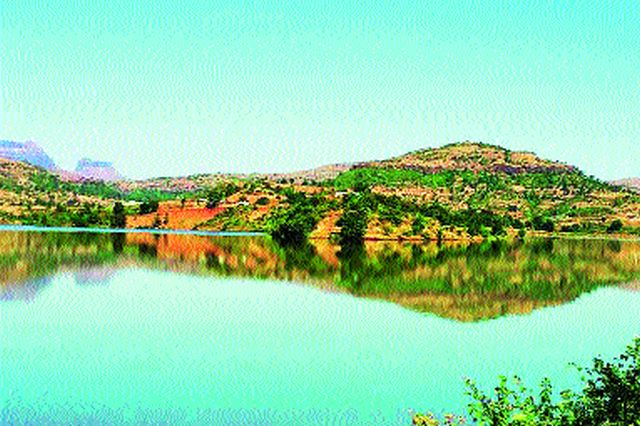 Opposition to water harvesting scheme from Arjun Sagar | अर्जुनसागरमधून पाणी नेण्याच्या योजनेला विरोध Opposition to water harvesting scheme from Arjun Sagar | अर्जुनसागरमधून पाणी नेण्याच्या योजनेला विरोध