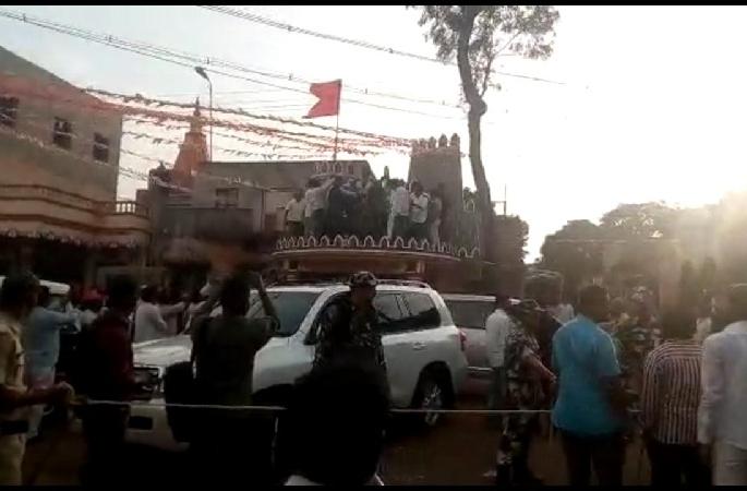 In Maharashtra, I will not be in jail, I will be shouting at Belgaum in front of Ashok Chavan | रहेंगे तो महाराष्ट्र मे नही तो जेल मे, अशोक चव्हाणांसमोर बेळगावात घोषणाबाजी