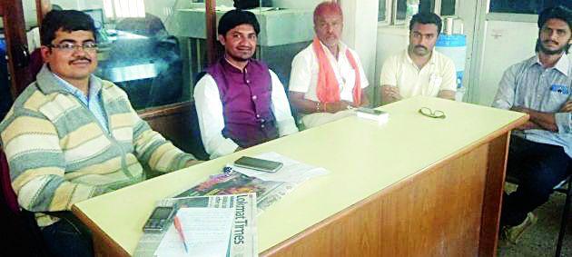 Do not underestimate the exploiters | जागा बळकावणाऱ्यांची गैर करू नका