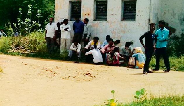 The Sunderto did not burn here | सुंदरटोला येथे चुली पेटल्याच नाही