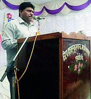 Make yourself the craftsman of his own life | स्वत:च्या जीवनाचे शिल्पकार स्वत: बना Make yourself the craftsman of his own life | स्वत:च्या जीवनाचे शिल्पकार स्वत: बना