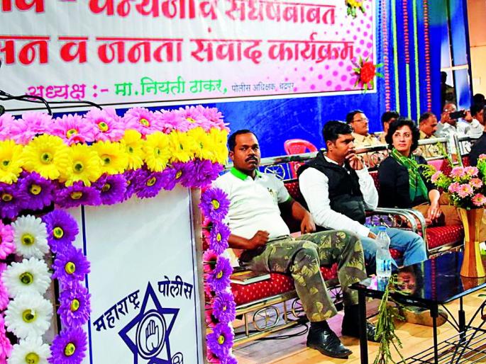 Complex cleanliness is important to prevent human-wildlife conflict | मानव-वन्यजीव संघर्ष रोखण्यासाठी परिसर स्वच्छता महत्त्वाची Complex cleanliness is important to prevent human-wildlife conflict | मानव-वन्यजीव संघर्ष रोखण्यासाठी परिसर स्वच्छता महत्त्वाची