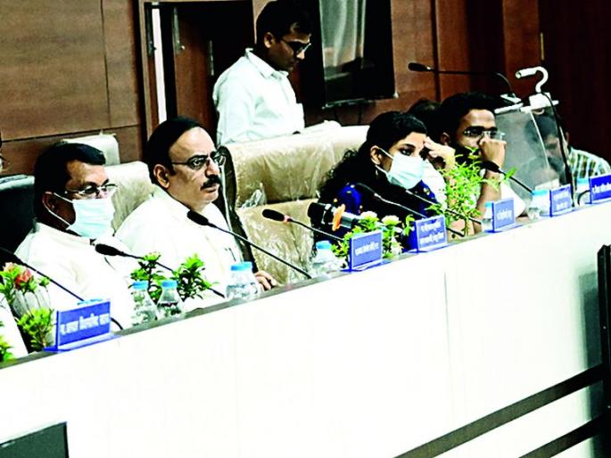 99.96 per cent fund expenditure of the district | जिल्ह्याचा ९९.९६ टक्के निधी खर्च 99.96 per cent fund expenditure of the district | जिल्ह्याचा ९९.९६ टक्के निधी खर्च