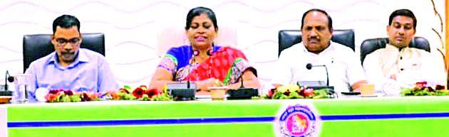 Chandrapur Municipal Corporation of Gore-Rubella Vaccination Campaign | गोवर-रुबेला लसीकरण मोहिमेत चंद्रपूर मनपा अव्वलच Chandrapur Municipal Corporation of Gore-Rubella Vaccination Campaign | गोवर-रुबेला लसीकरण मोहिमेत चंद्रपूर मनपा अव्वलच