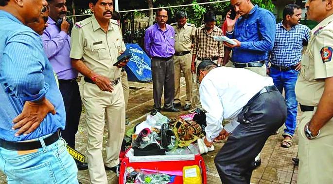 unmanageable bag was found in Ahmedabad-Howrah Express | अहमदाबाद-हावडा एक्स्प्रेसमध्ये बेवारस बॅग आढळल्याने खळबळ unmanageable bag was found in Ahmedabad-Howrah Express | अहमदाबाद-हावडा एक्स्प्रेसमध्ये बेवारस बॅग आढळल्याने खळबळ