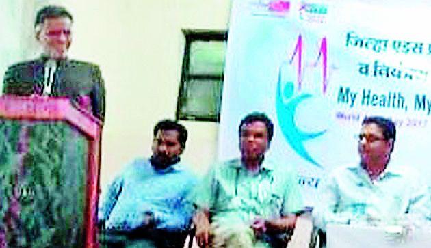 Addiction is an individual's mental illness | व्यसन हा व्यक्तीश: मानसिक रोग Addiction is an individual's mental illness | व्यसन हा व्यक्तीश: मानसिक रोग