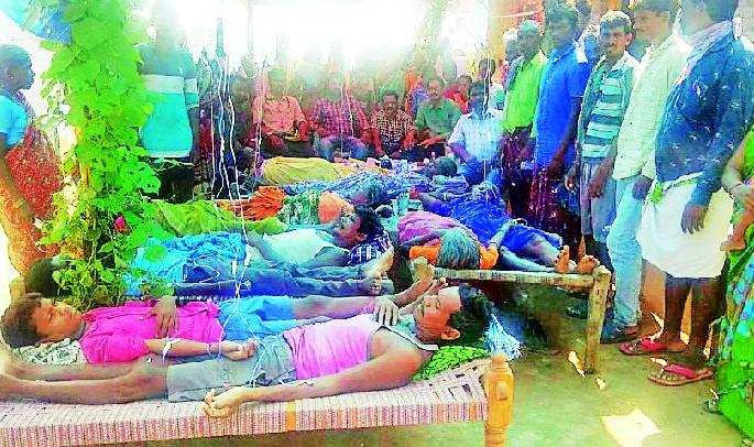 Health camp planted in Kambalpetha | कंबलपेठात लावले आरोग्य शिबिर Health camp planted in Kambalpetha | कंबलपेठात लावले आरोग्य शिबिर