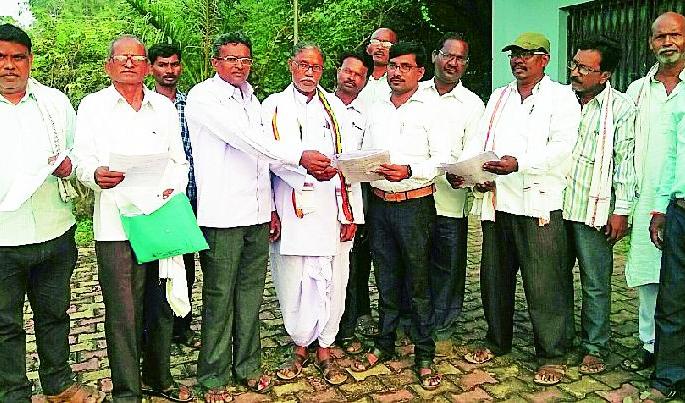 Approved the shopping center without contract | करारनामे न करताच खरेदी केंद्र मंजूर Approved the shopping center without contract | करारनामे न करताच खरेदी केंद्र मंजूर