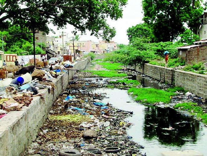 District pollution out of control | जिल्हा प्रदूषण नियंत्रणाबाहेर District pollution out of control | जिल्हा प्रदूषण नियंत्रणाबाहेर