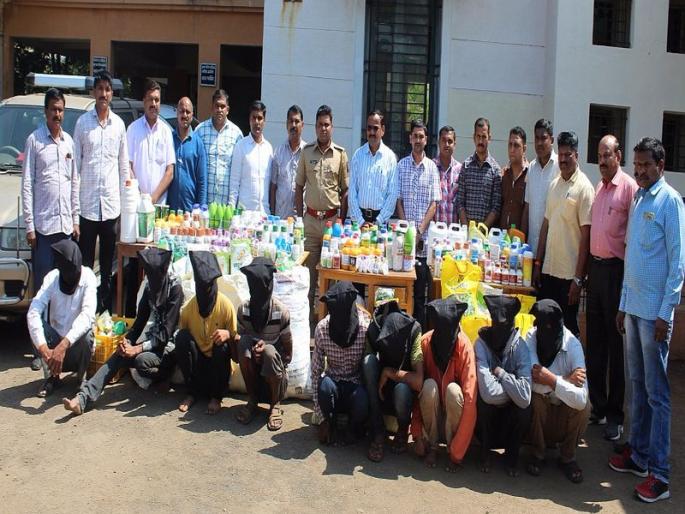 nashik,house,breaker,gang,arrested | नाशिक ग्रामीणमधील किटकनाशकांची दुकाने फोडणाºया टोळीचा पर्दाफाश nashik,house,breaker,gang,arrested | नाशिक ग्रामीणमधील किटकनाशकांची दुकाने फोडणाºया टोळीचा पर्दाफाश