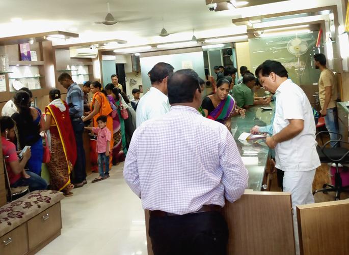 Demand for gold, silver in Diwali | सोने, चांदी खरेदीची मागणी वाढली