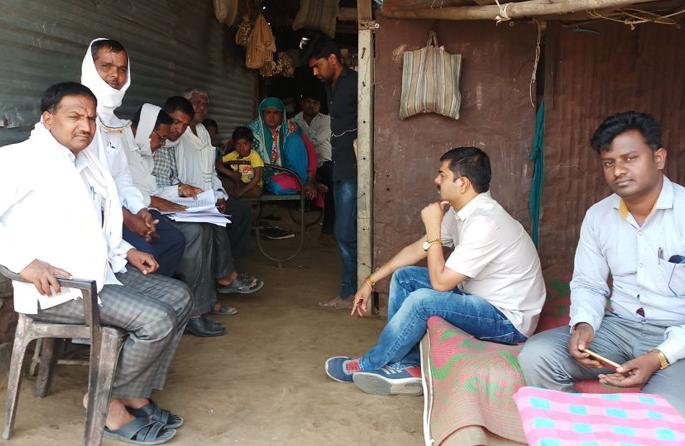 Sir,do something for the farmers ... | साहेब शेतकऱ्यांसाठी काही तरी करा... Sir,do something for the farmers ... | साहेब शेतकऱ्यांसाठी काही तरी करा...