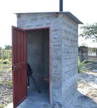 The toilets will be given to the deprived beneficiaries | वंचित लाभार्थ्यांना मिळणार शौचालय The toilets will be given to the deprived beneficiaries | वंचित लाभार्थ्यांना मिळणार शौचालय