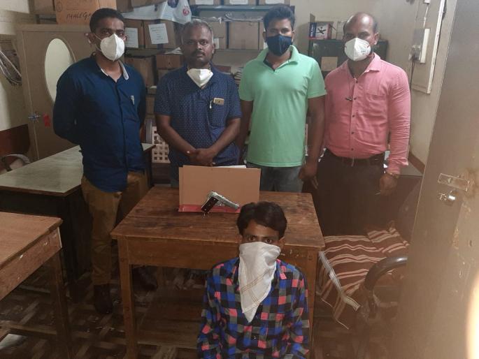 One arrested with Malegaon pistol | मालेगावी पिस्टलसह एकास अटक One arrested with Malegaon pistol | मालेगावी पिस्टलसह एकास अटक