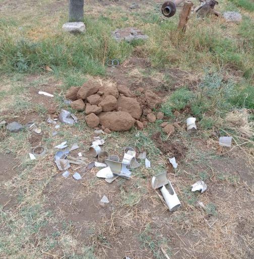 Farmers suffer from theft and vandalism of agricultural inputs | शेती साहित्य चोरी व तोडफोडीने शेतकरी त्रस्त Farmers suffer from theft and vandalism of agricultural inputs | शेती साहित्य चोरी व तोडफोडीने शेतकरी त्रस्त