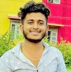 Shocking; A youth was killed by a speed bump; Police, however, reported shortness of breath! | धक्कादायक; गतिरोधकाने घेतला युवकाचा बळी; पोलिसांमध्ये मात्र धाप लागल्याची नोंद ! Shocking; A youth was killed by a speed bump; Police, however, reported shortness of breath! | धक्कादायक; गतिरोधकाने घेतला युवकाचा बळी; पोलिसांमध्ये मात्र धाप लागल्याची नोंद !