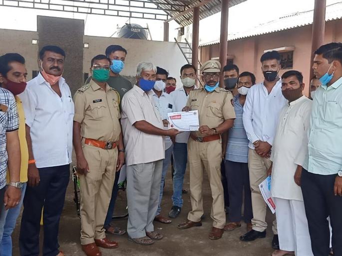 Ojharkar collected 64 bags of blood through the camp | ओझरकरांनी शिबिराद्वारे केले ६४ पिशवी रक्त संकलन