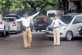 Action against two drivers on CIDCO | सिडकोत ६० वाहनचालकांवर कारवाई
