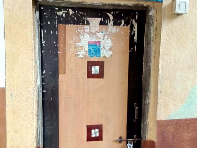 Parbhani: Vacancy work due to the absence of the Chief Ministers | परभणी: मुख्याधिकाऱ्यांअभावी खोळंबली पूर्णेतील कामे Parbhani: Vacancy work due to the absence of the Chief Ministers | परभणी: मुख्याधिकाऱ्यांअभावी खोळंबली पूर्णेतील कामे