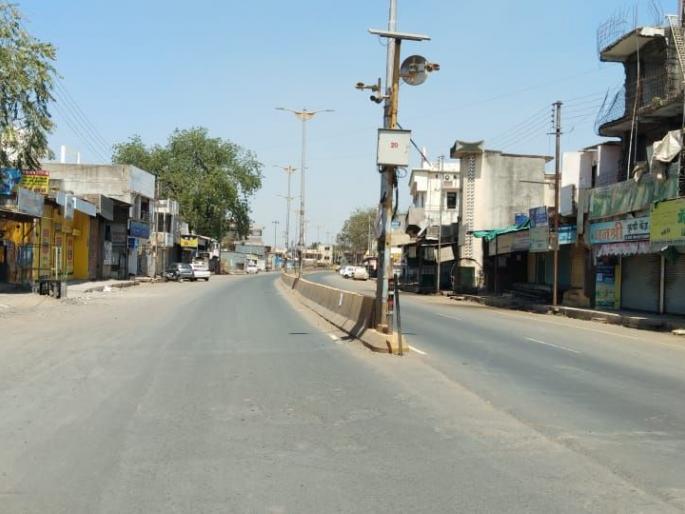 Good response to appeals, Jamner's roads should be laid | आवाहनाला चांगला प्रतिसाद, जामनेरचे रस्ते निमर्नुुष्य Good response to appeals, Jamner's roads should be laid | आवाहनाला चांगला प्रतिसाद, जामनेरचे रस्ते निमर्नुुष्य