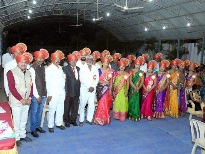  Honored by the Innerville Club, the ideal village volunteer | इनरव्हील क्लबतर्फे आदर्श ग्रामसेवक सन्मानित