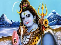 Devotees took darshan of Mahadev from outside | भाविकांनी बाहेरूनच घेतले महादेवाचे दर्शन Devotees took darshan of Mahadev from outside | भाविकांनी बाहेरूनच घेतले महादेवाचे दर्शन