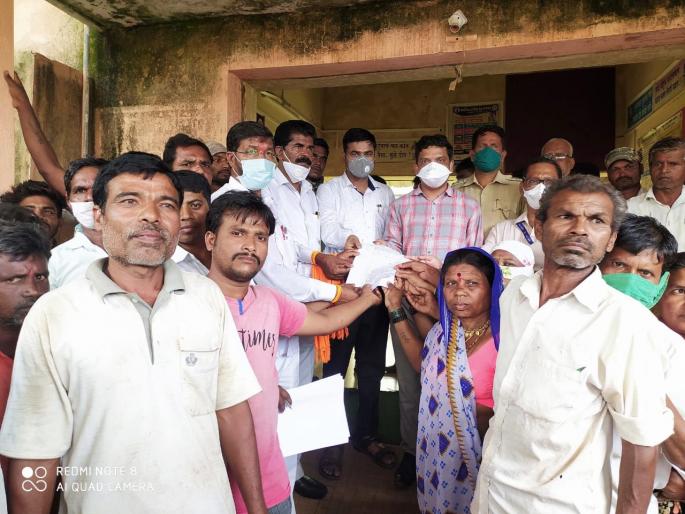 Child dies of snake bite | मुलाचा सर्पदंशाने मृत्यु Child dies of snake bite | मुलाचा सर्पदंशाने मृत्यु