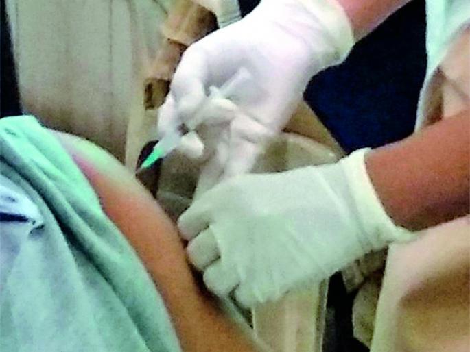 Kovid vaccine will now also be available at primary health centers | आता प्राथमिक आरोग्य केंद्रातही मिळणार कोविडची लस Kovid vaccine will now also be available at primary health centers | आता प्राथमिक आरोग्य केंद्रातही मिळणार कोविडची लस