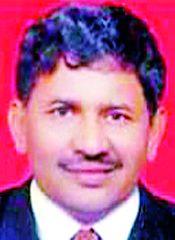 The state's labor commissioner happened from tribal village | आदिवासी गावातून घडला राज्याचा कामगार आयुक्त The state's labor commissioner happened from tribal village | आदिवासी गावातून घडला राज्याचा कामगार आयुक्त